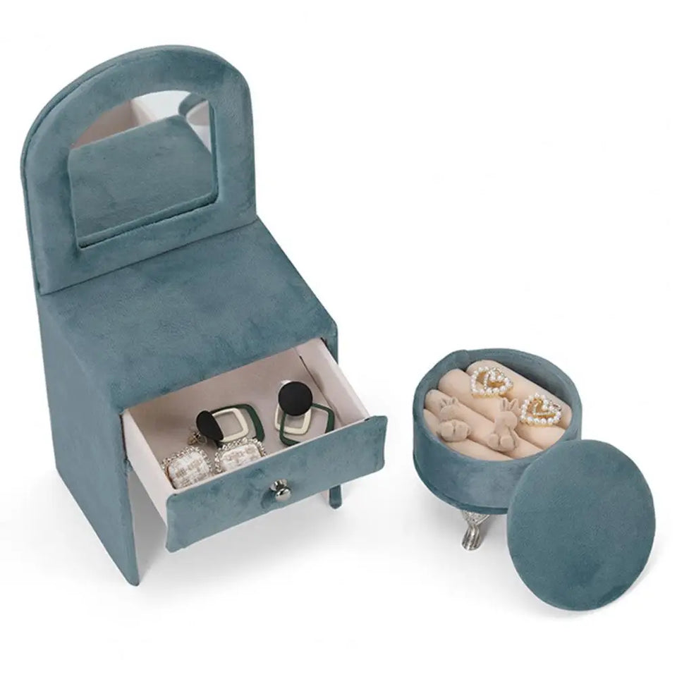 JewelNest™ - Sofa Jewelry Box