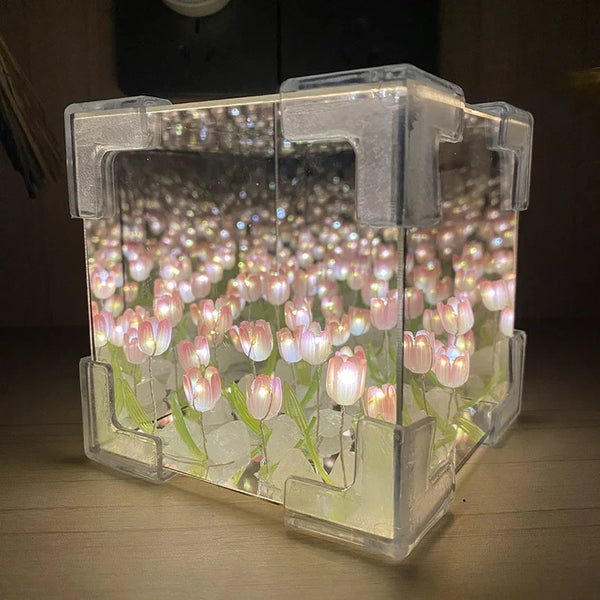 TulipGlow™ - Tulip Lamp