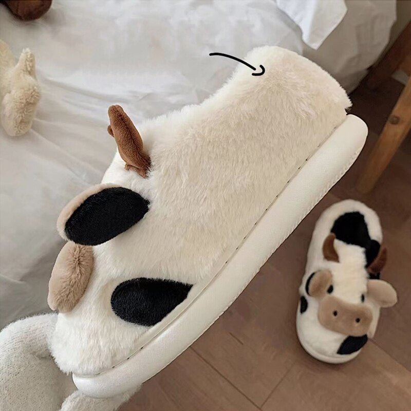 CuteFluffy Cows Slippers - TumTum