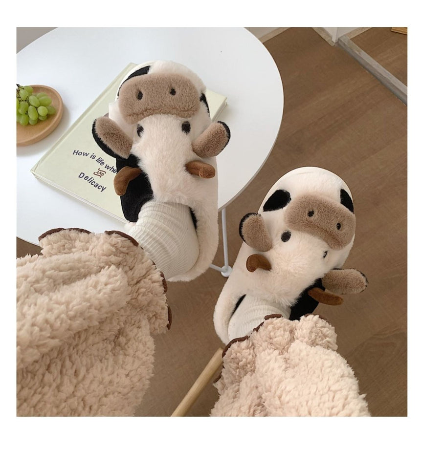CuteFluffy Cows Slippers - TumTum
