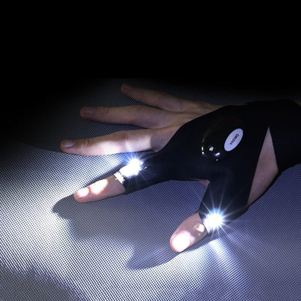 LightFinger™ - Waterproof Wireless Flashlight - TumTum