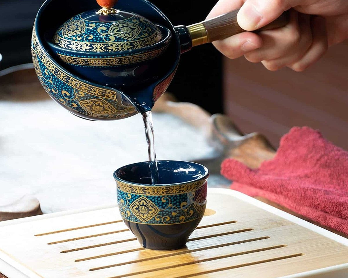 SpillProff ™ 360° Vintage Tea Cup Set - TumTum